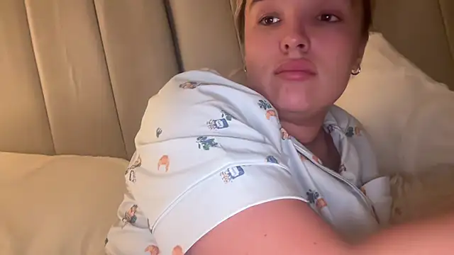 maisiesmithx Show in webcam