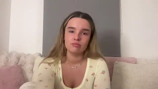 maisiesmithx's Live XXX Chat