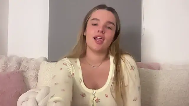 maisiesmithx's Live XXX Chat