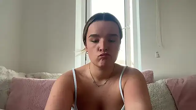 maisiesmithx Chat XXX in diretta