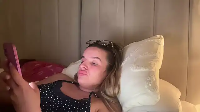 Show de maisiesmithx na webcam