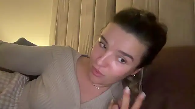 maisiesmithx XXX чат на живо