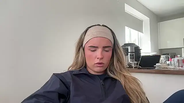 maisiesmithx Chat XXX in diretta