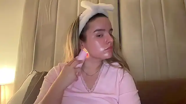 maisiesmithx's Live XXX Chat