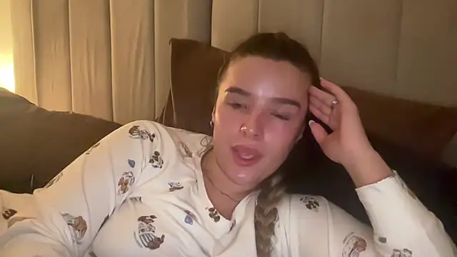 Chat +18 de maisiesmithx ao vivo
