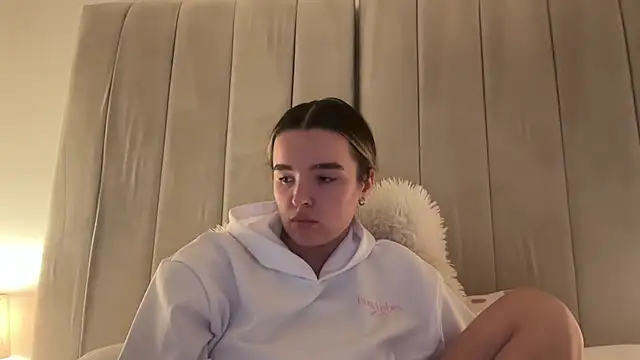 maisiesmithx élő XXX-chatje