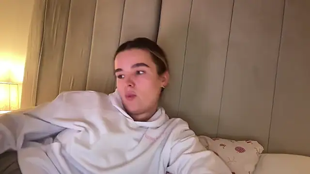 maisiesmithx 现场XXX聊天