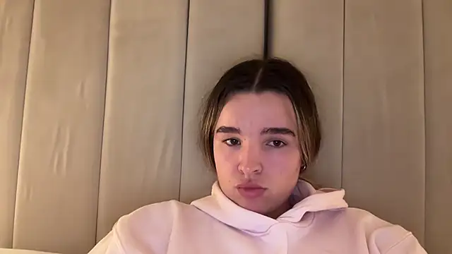 צ'אט XXX בשידור חי של maisiesmithx