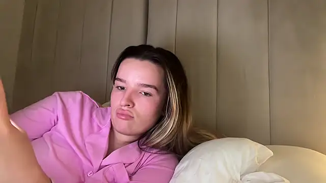 maisiesmithx's Webcam Show