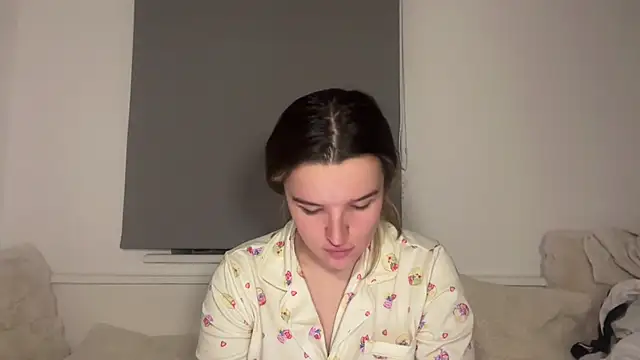 maisiesmithx Adlı Modelin Canlı XXX Sohbeti