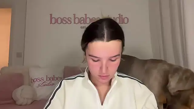 maisiesmithx élő XXX-chatje