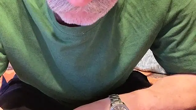 loverboyxxx69 webcam show