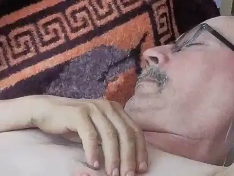 loverboyxxx69: διαδικτυακό σόου στην κάμερα