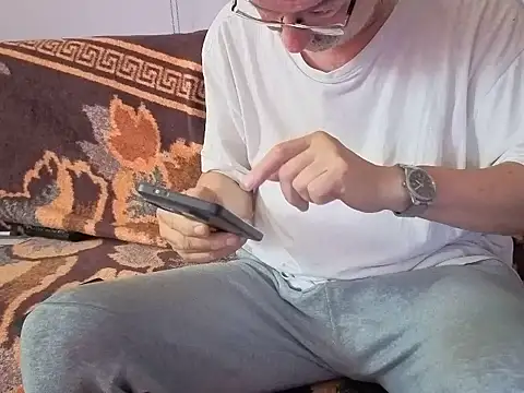 Вебкам-шоу loverboyxxx69