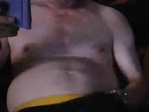 הופעת וובקאם של loverboyxxx69