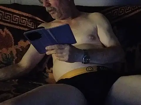 Webkamerová show loverboyxxx69