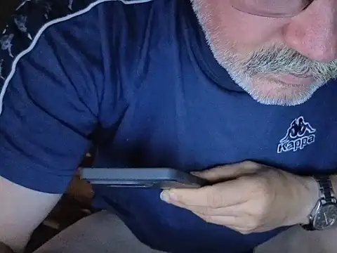 loverboyxxx69 现场XXX聊天