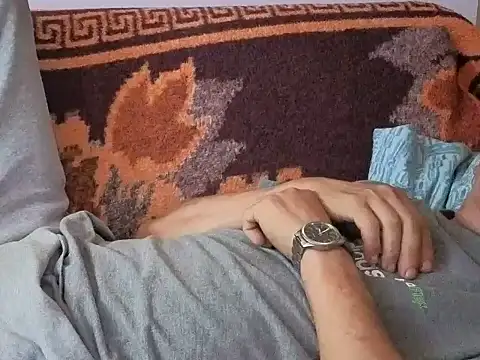 loverboyxxx69 网络视讯表演