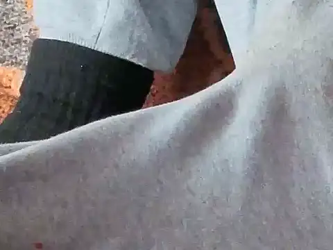 הופעת וובקאם של loverboyxxx69