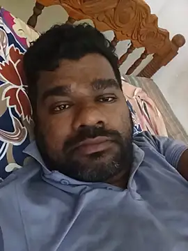 عرض كام Hiptonos