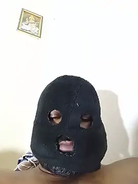 عرض كام Hiptonos