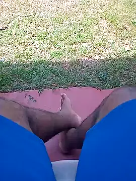 Hiptonos Show in webcam