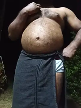 Hiptonos Show in webcam