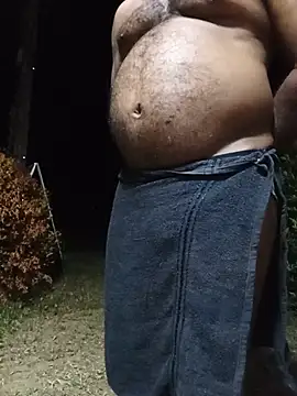 عرض كام Hiptonos