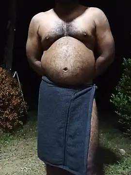 Hiptonos Show in webcam