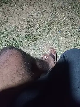 Hiptonos Show in webcam