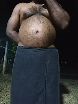 Hiptonos Show in webcam