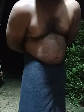 Hiptonos Show in webcam