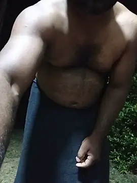 Hiptonos' Webcam Show