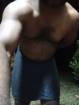 عرض كام Hiptonos