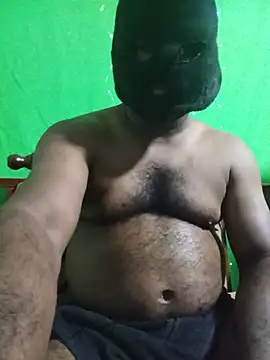 Hiptonos Show in webcam