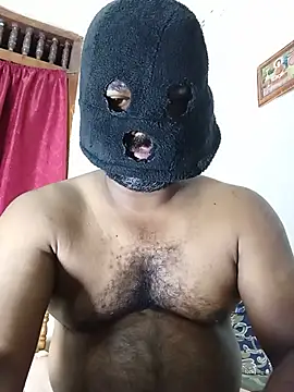Show modela Hiptonos na web-kameri