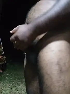 Hiptonos Show in webcam