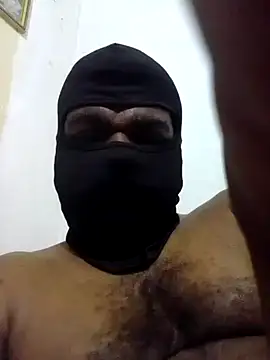 Hiptonos Show in webcam