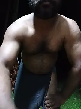 عرض كام Hiptonos