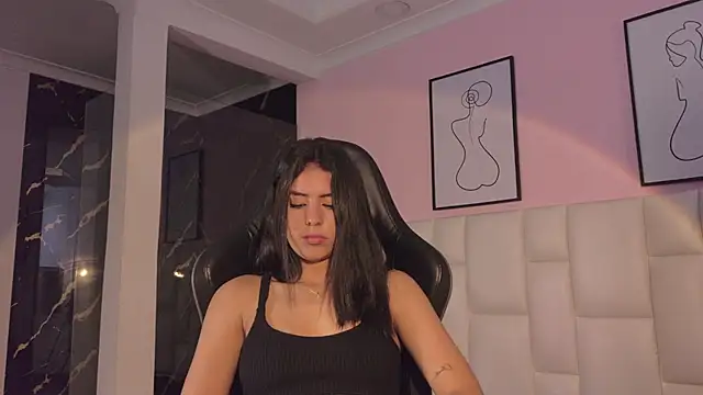 دردشة Antonella_Fontanna الجنسية المباشرة
