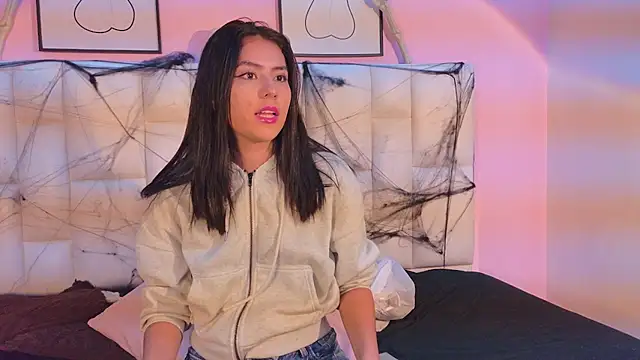 دردشة Antonella_Fontanna الجنسية المباشرة