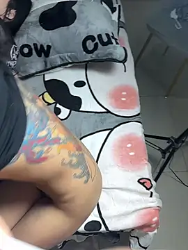 dafei108655 Show in webcam