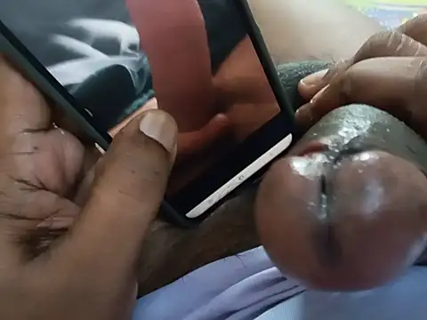 UncutlovingGuy Webcam-Show