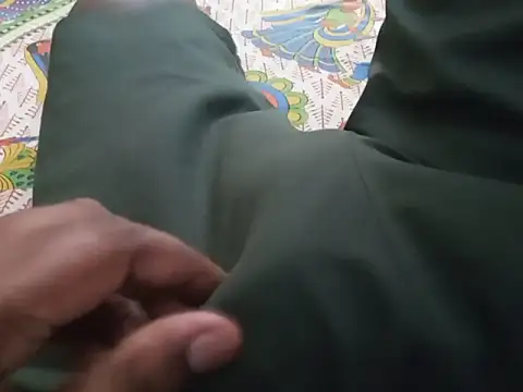 UncutlovingGuy ওয়েবক্যাম শো