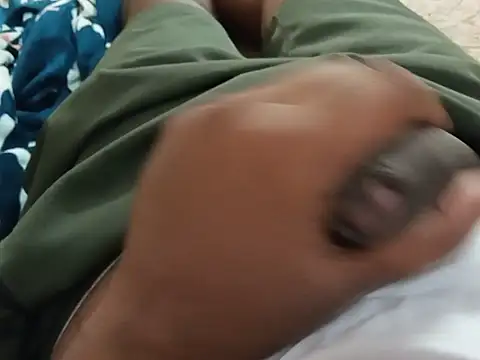 UncutlovingGuy ওয়েবক্যাম শো