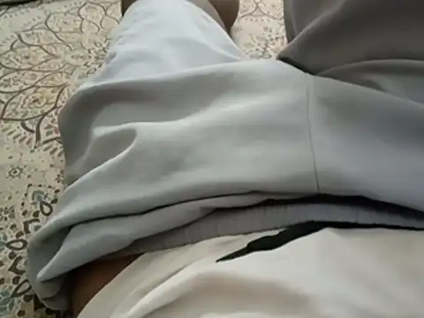 UncutlovingGuy ওয়েবক্যাম শো