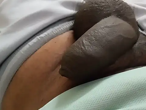 Вебкам-шоу UncutlovingGuy