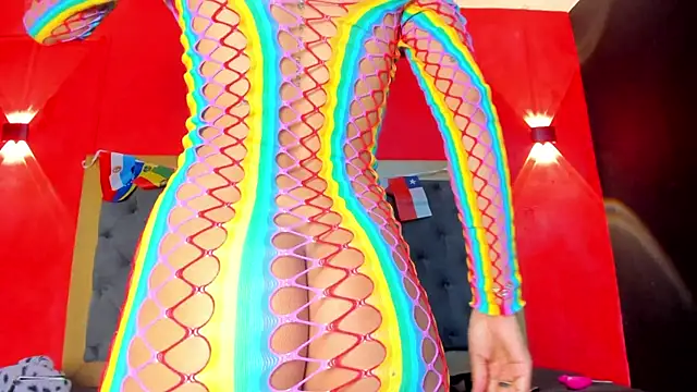 YayaHilton's Live XXX Chat