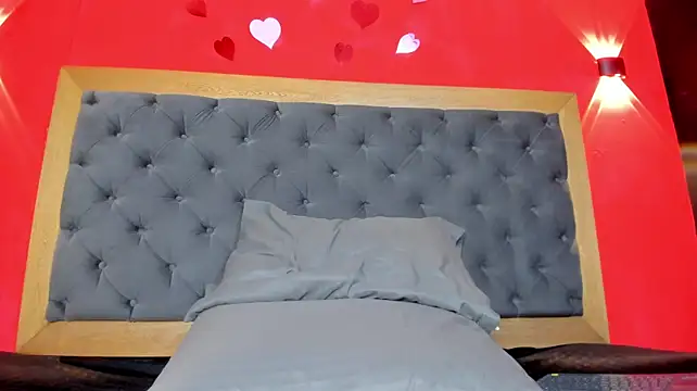 Chat +18 de YayaHilton ao vivo