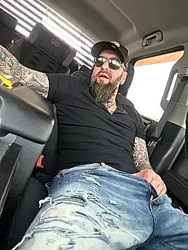 Beardedtattood webkamerás műsora